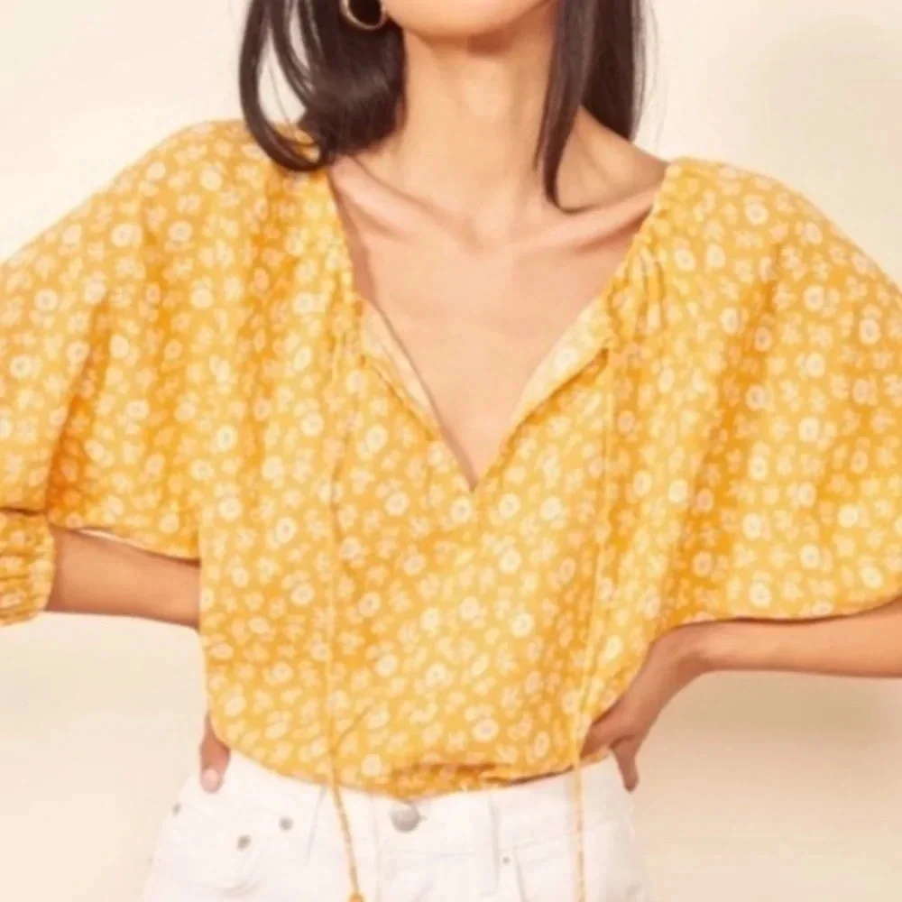 Reformation Peasant Top